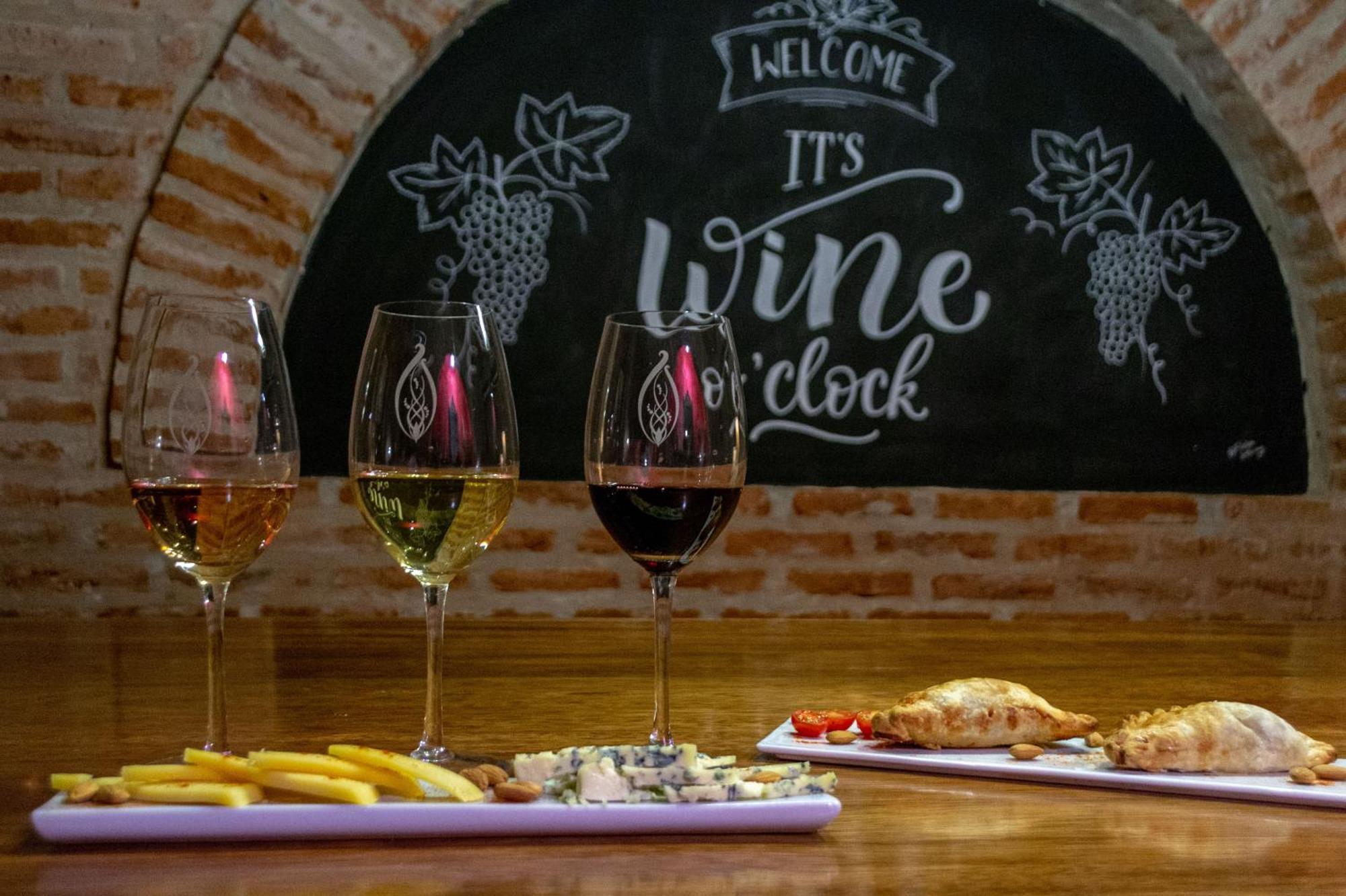 Miravida Soho Hotel & Wine Bar Буенос Айрес Екстериор снимка